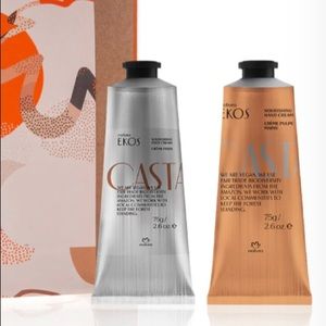 ✨2/$40✨ BNIB Natura Ekos Castanha Hand & Foot Cream Duo